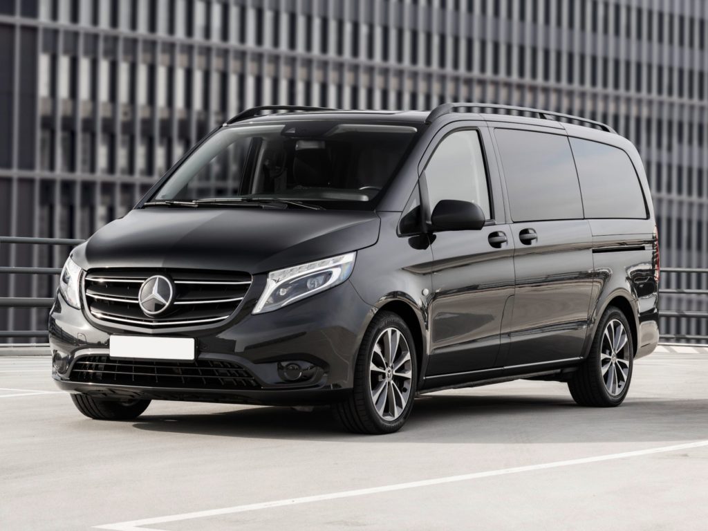 Mercedes Vito Extra Long avec chauffeur privé VTC en Provence-Alpes-Côte d’Azur