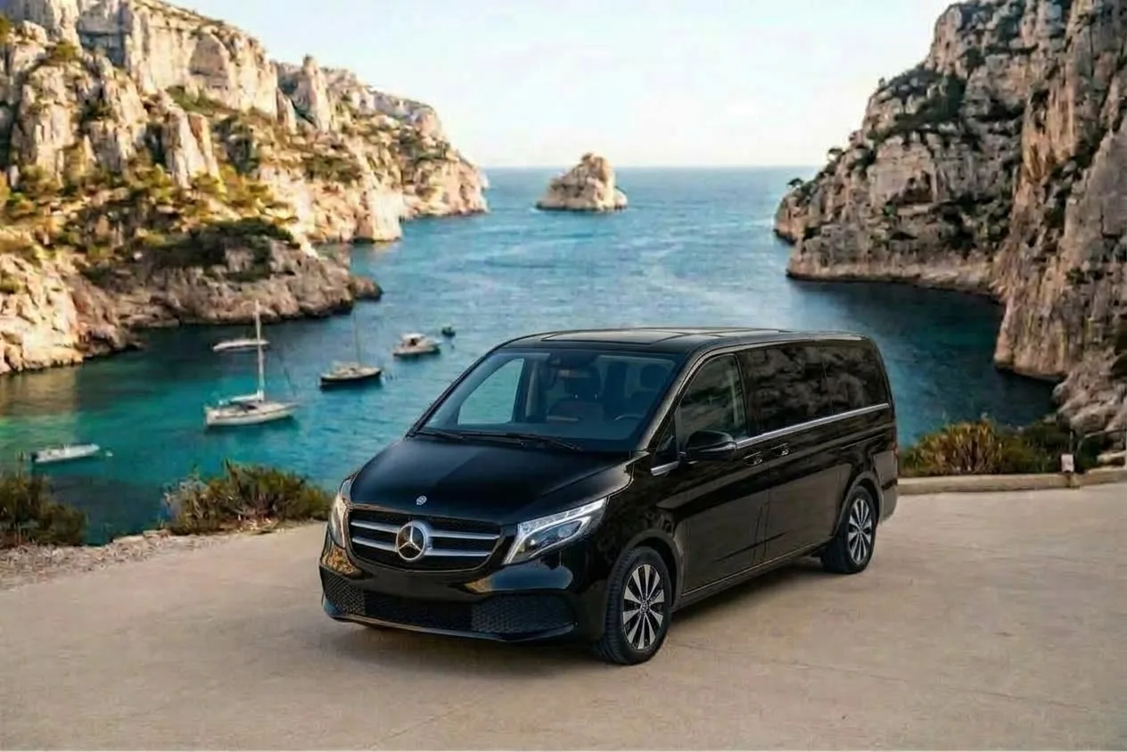 Mercedes Vito Extra Long avec chauffeur privé VTC en Provence-Alpes-Côte d’Azur
